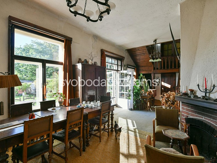 Prodej rodinného domu 341 m², pozemek 2 310 m² - foto 4