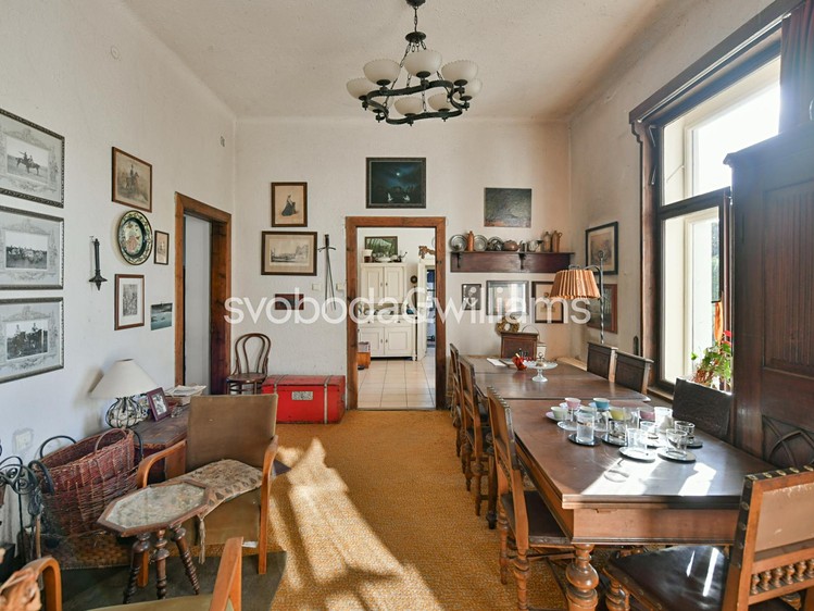 Prodej rodinného domu 341 m², pozemek 2 310 m² - foto 6