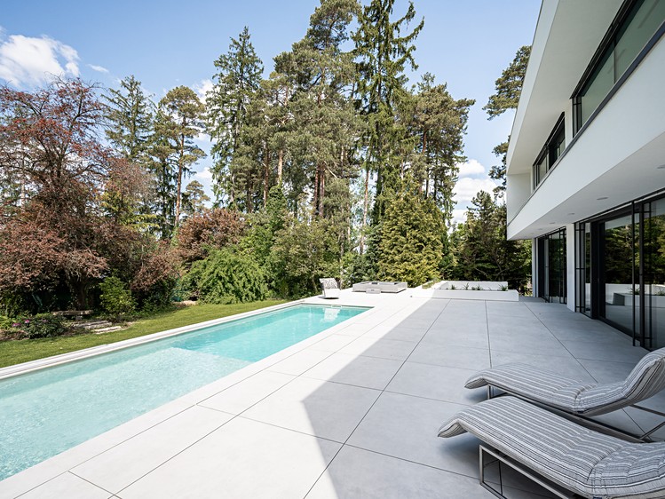 Prodej rodinného domu 550 m², pozemek 1 569 m² - foto 7