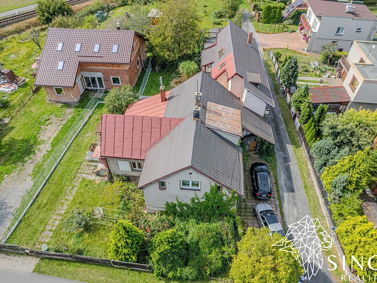 Prodej  rodinného domu 240 m², pozemek 591 m² - foto 4