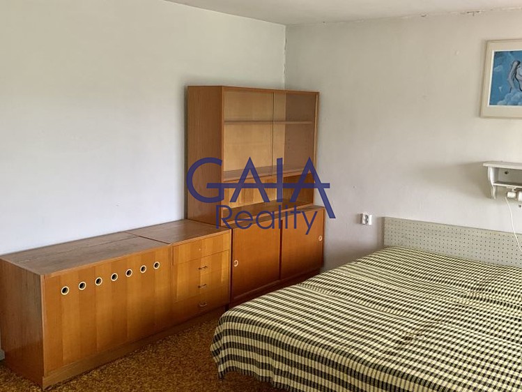 Prodej rodinného domu 356 m², pozemek 421 m² - foto 5