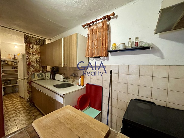 Prodej rodinného domu 176 m², pozemek 785 m² - foto 3