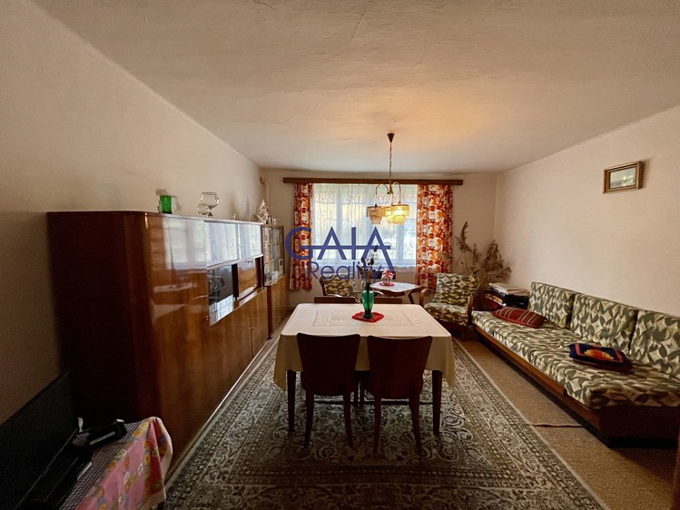 Prodej rodinného domu 176 m², pozemek 785 m² - foto 4