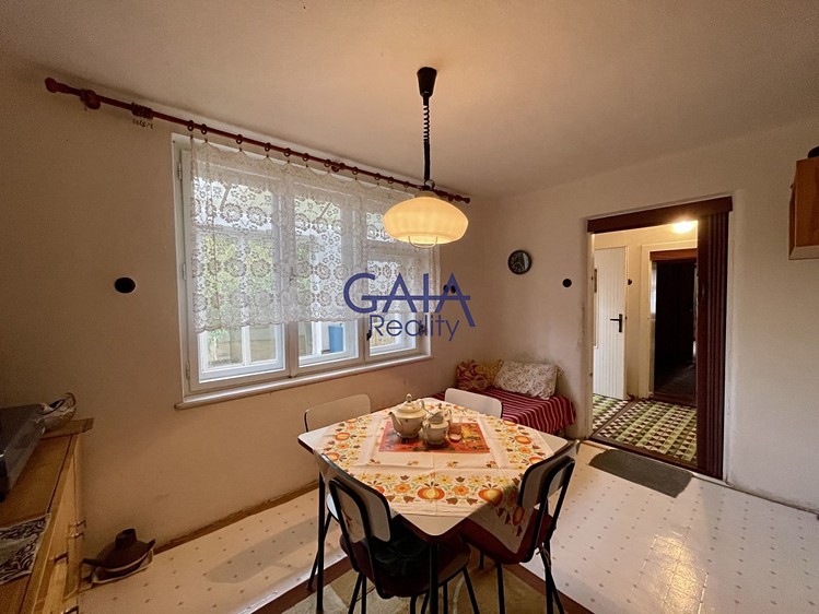 Prodej rodinného domu 176 m², pozemek 785 m² - foto 6