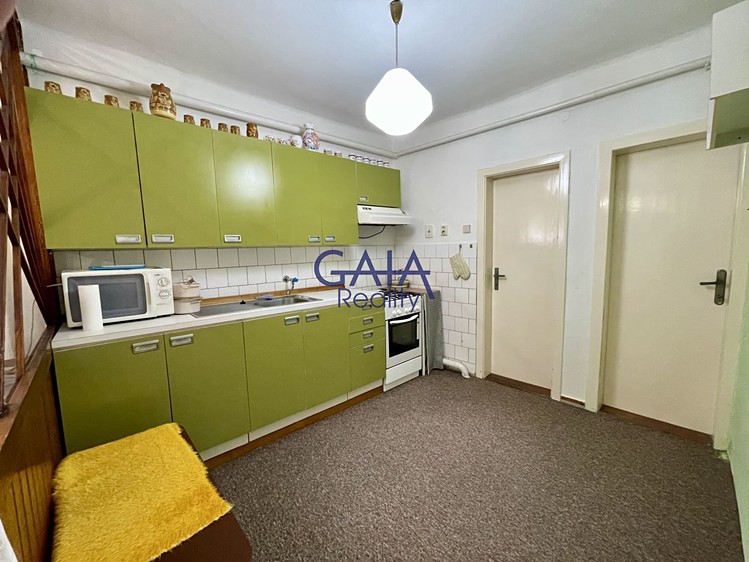 Prodej rodinného domu 143 m², pozemek 1 259 m² - foto 5
