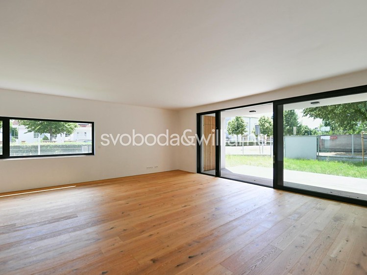 Prodej rodinného domu 184 m², pozemek 232 m² - foto 3