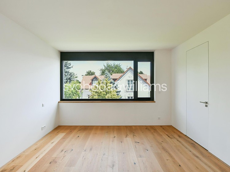 Prodej rodinného domu 184 m², pozemek 232 m² - foto 8