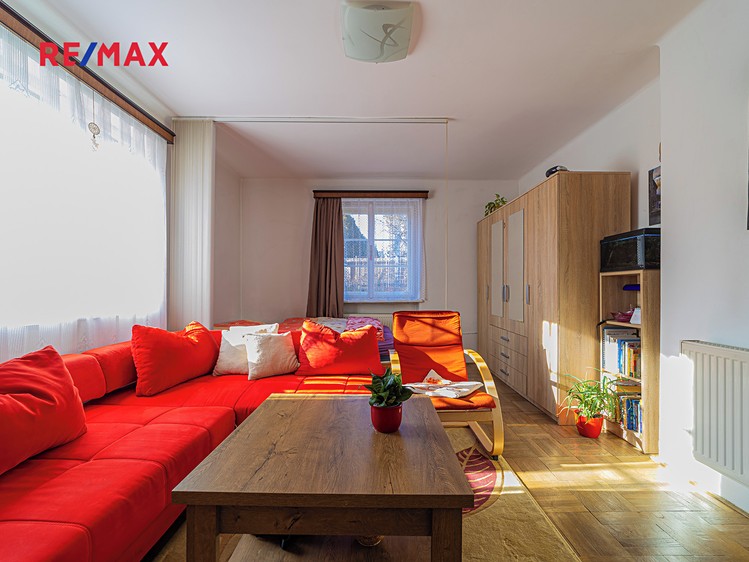 Prodej rodinného domu 160 m², pozemek 406 m² - foto 8