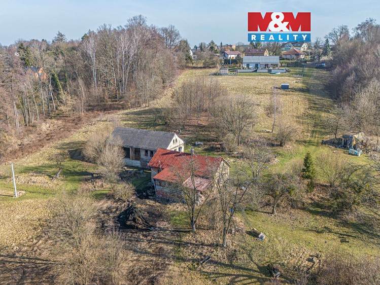 Prodej rodinného domu 89 m², pozemek 29 608 m² - foto 1