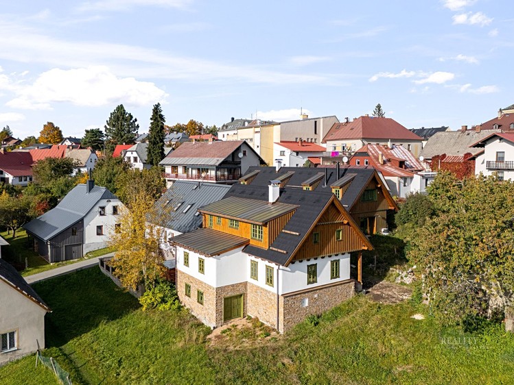 Prodej chalupy 194 m², pozemek 705 m² - foto 5