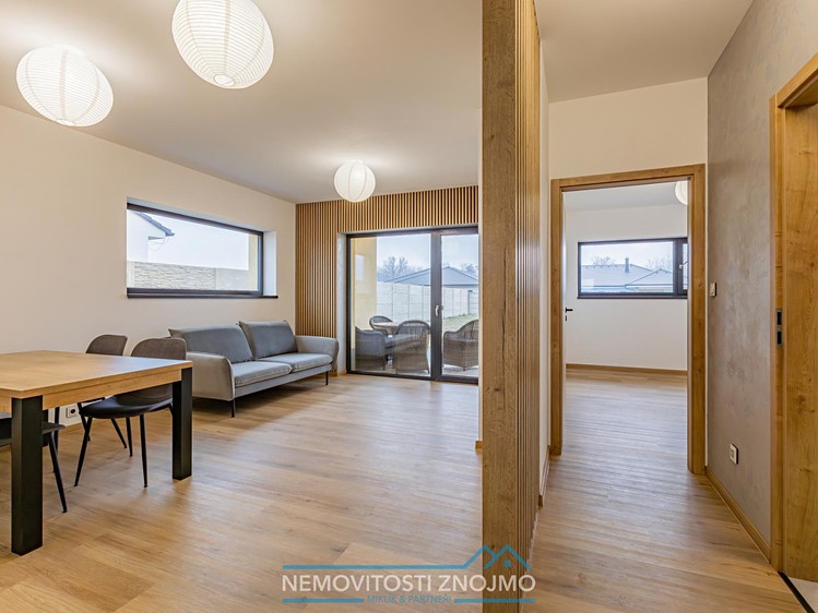 Prodej rodinného domu 75 m², pozemek 380 m² - foto 8