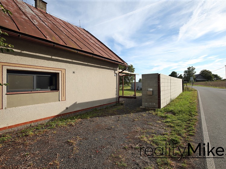 Prodej rodinného domu 193 m², pozemek 2 169 m² - foto 7