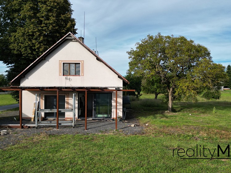Prodej rodinného domu 193 m², pozemek 2 169 m² - foto 5