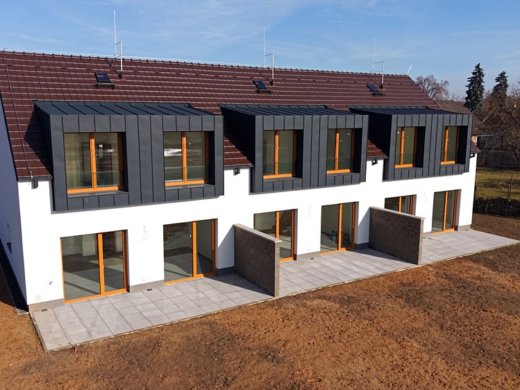 Prodej rodinného domu 155 m², pozemek 365 m² - foto 1