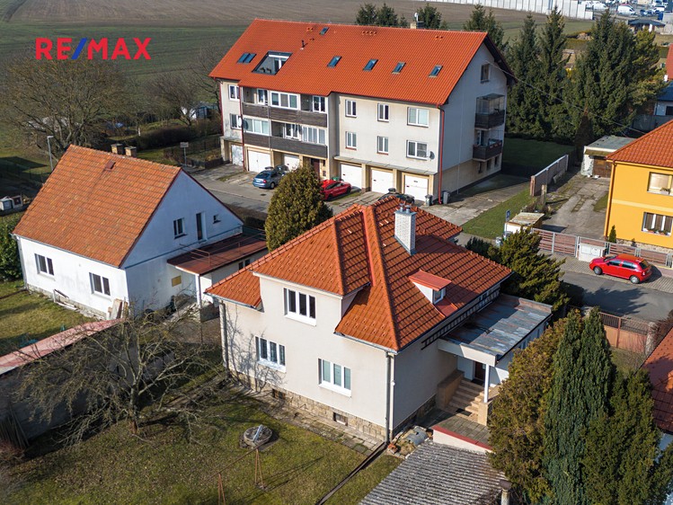Prodej rodinného domu 135 m², pozemek 795 m² - foto 3