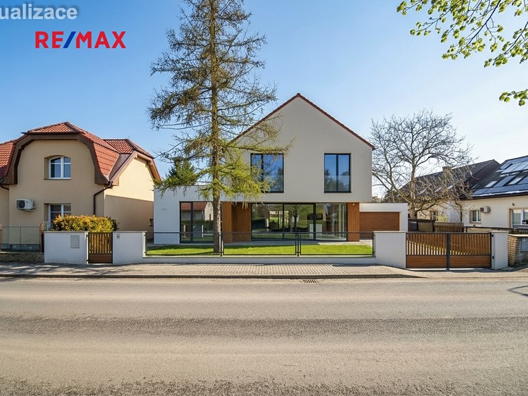 Prodej podílu 1/2 rodinného domu 75 m², pozemek 899 m² - foto 5