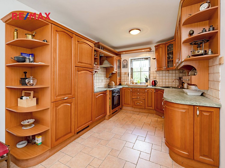 Prodej rodinného domu 150 m², pozemek 4 942 m² - foto 4