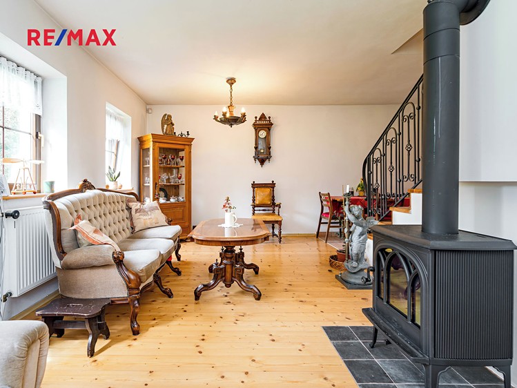 Prodej rodinného domu 150 m², pozemek 4 942 m² - foto 5