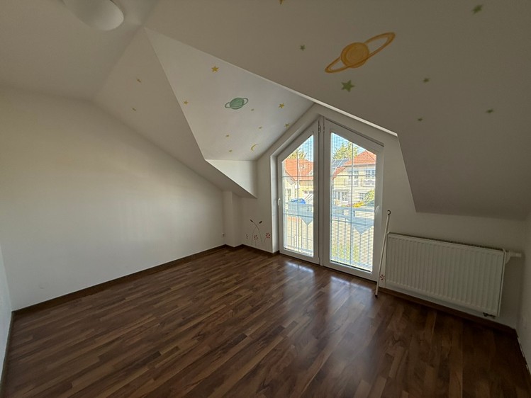 Pronájem rodinného domu 81 m², pozemek 89 m² - foto 8
