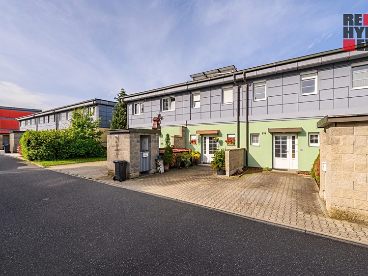 Pronájem rodinného domu 92 m², pozemek 55 m² - foto 3
