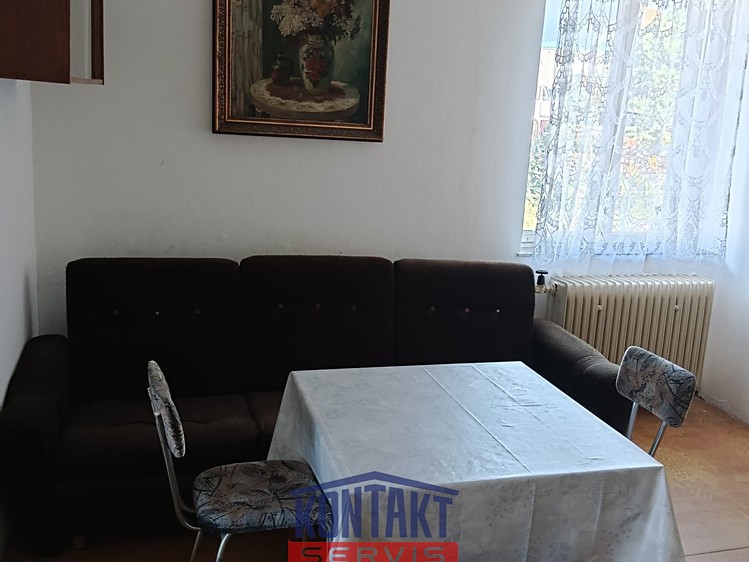 Pronájem  rodinného domu 50 m², pozemek 184 m² - foto 8