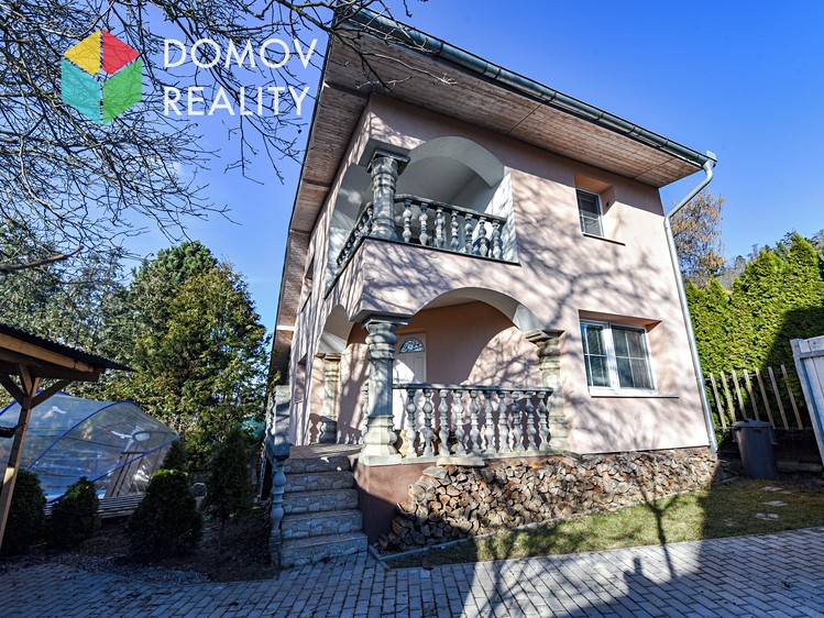 Pronájem chalupy 68 m², pozemek 1 300 m² - foto 1