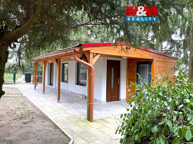 Pronájem rodinného domu 25 m², pozemek 162 m² - foto 1