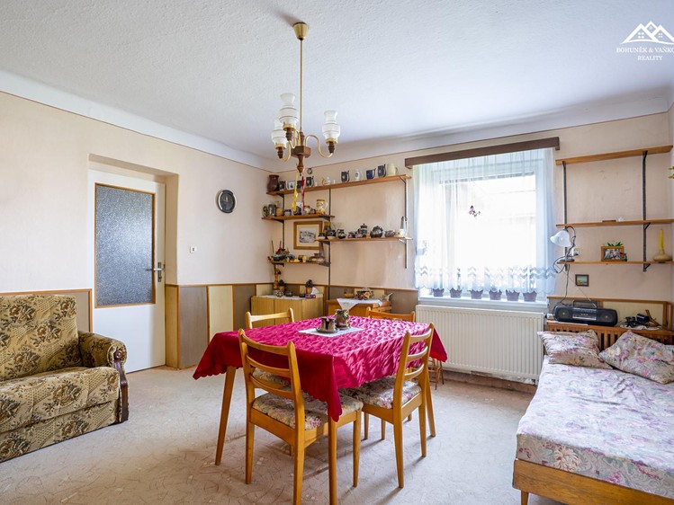 Pronájem rodinného domu 105 m², pozemek 838 m² - foto 3