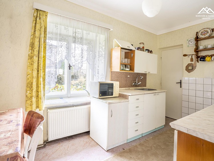 Pronájem rodinného domu 105 m², pozemek 838 m² - foto 5