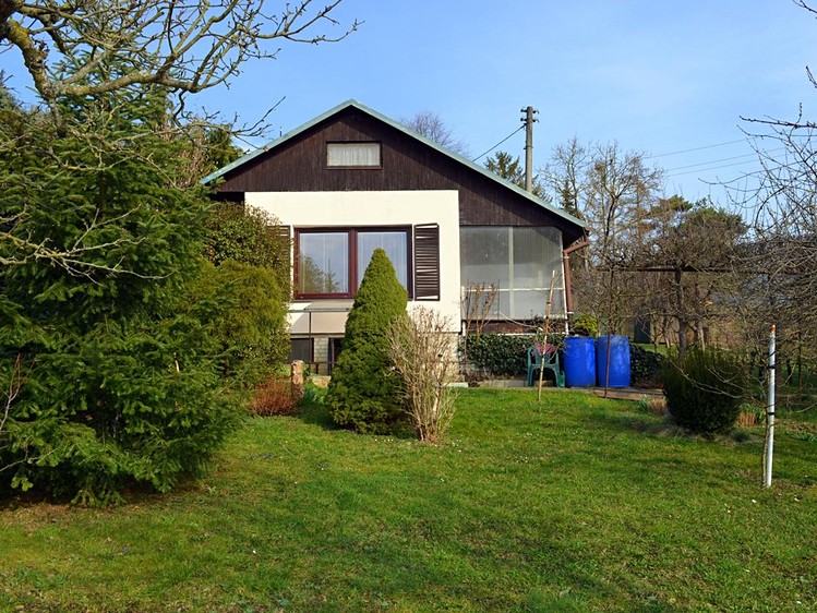 Pronájem chaty 17 m², pozemek 1 876 m² - foto 1