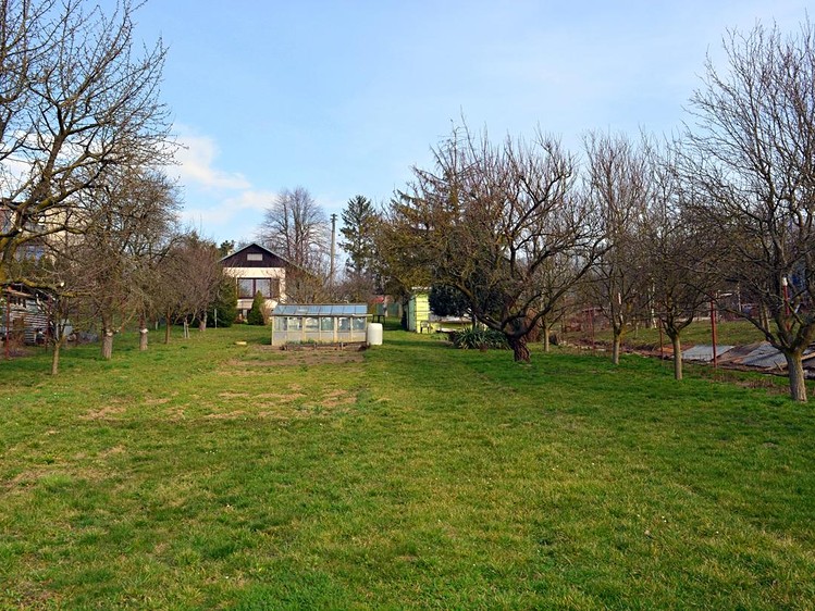Pronájem chaty 17 m², pozemek 1 876 m² - foto 4
