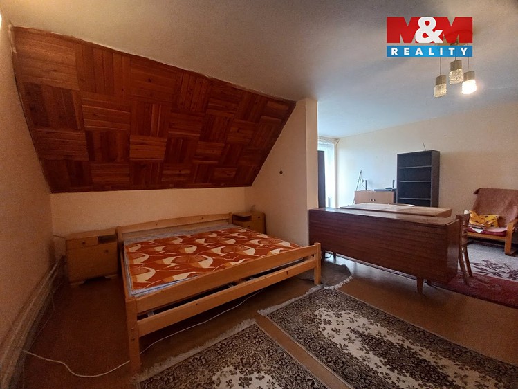 Pronájem rodinného domu 240 m², pozemek 1 690 m² - foto 7