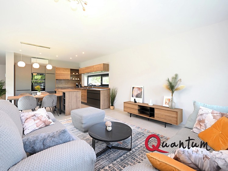 Pronájem rodinného domu 250 m², pozemek 952 m² - foto 4