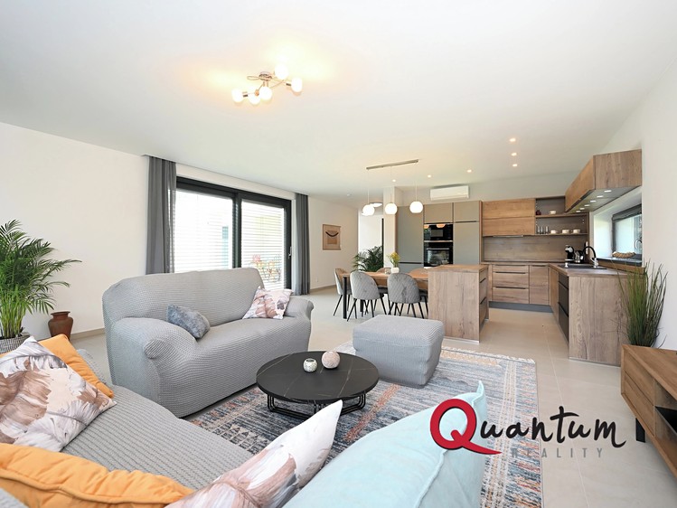 Pronájem rodinného domu 250 m², pozemek 952 m² - foto 7