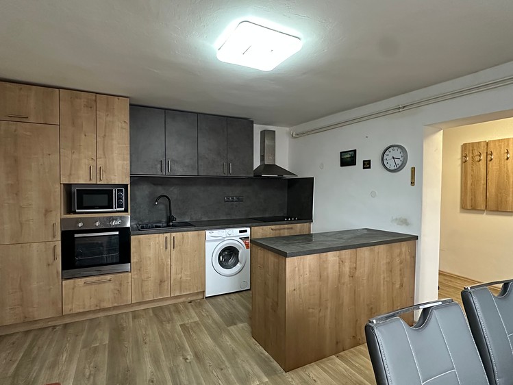 Pronájem rodinného domu 133 m², pozemek 70 m² - foto 4