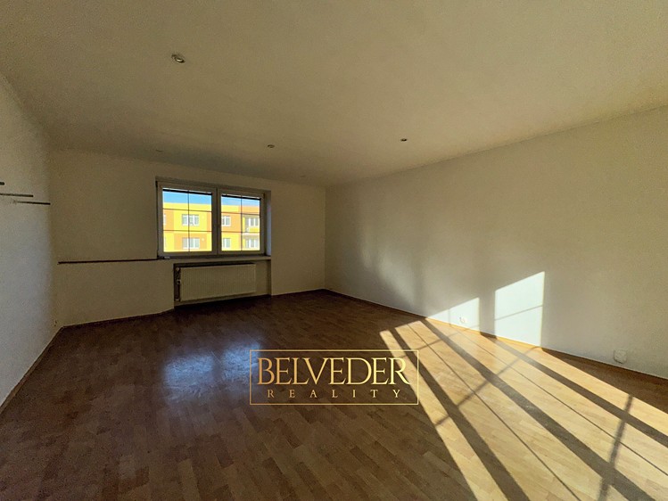 Pronájem rodinného domu 200 m², pozemek 81 m² - foto 5