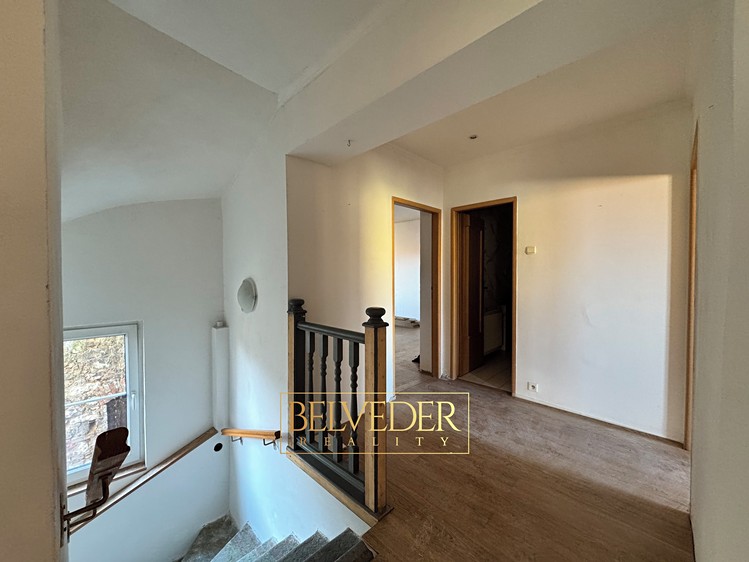 Pronájem rodinného domu 200 m², pozemek 81 m² - foto 6