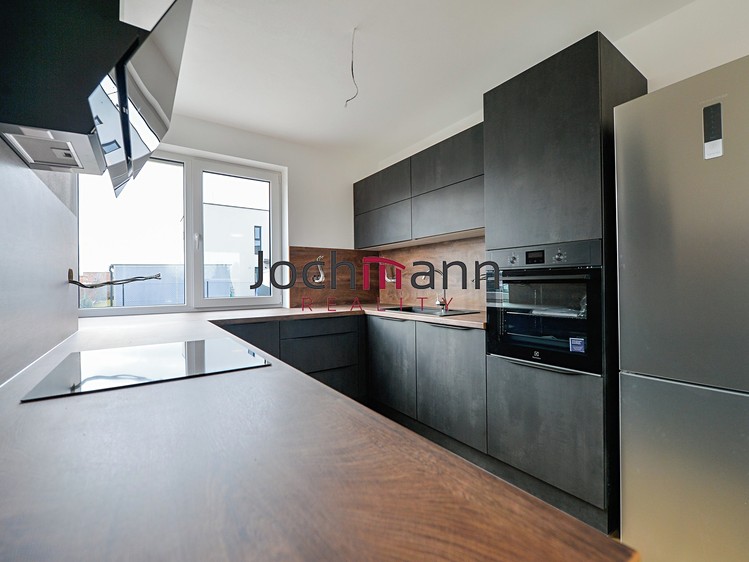 Pronájem rodinného domu 112 m², pozemek 300 m² - foto 5