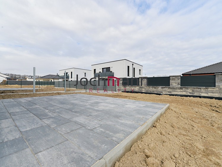 Pronájem rodinného domu 112 m², pozemek 300 m² - foto 6