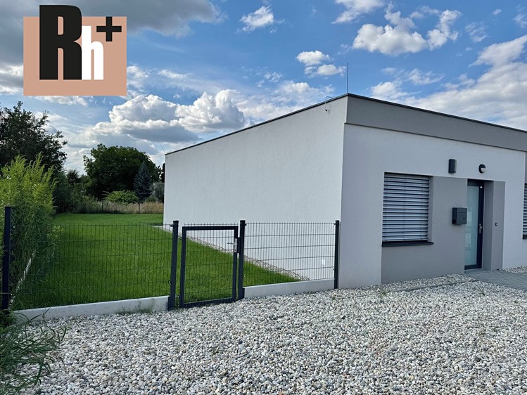 Pronájem rodinného domu 94 m², pozemek 300 m² - foto 3