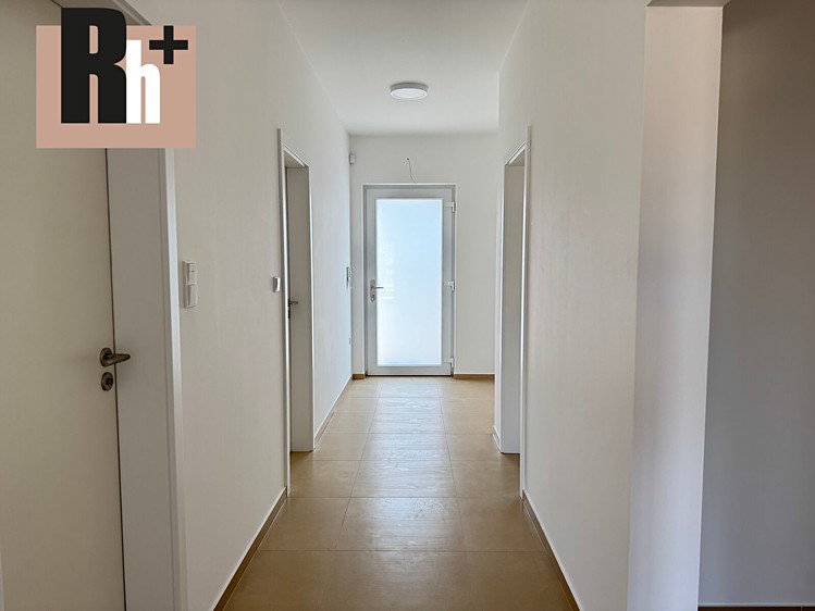 Pronájem rodinného domu 94 m², pozemek 300 m² - foto 6