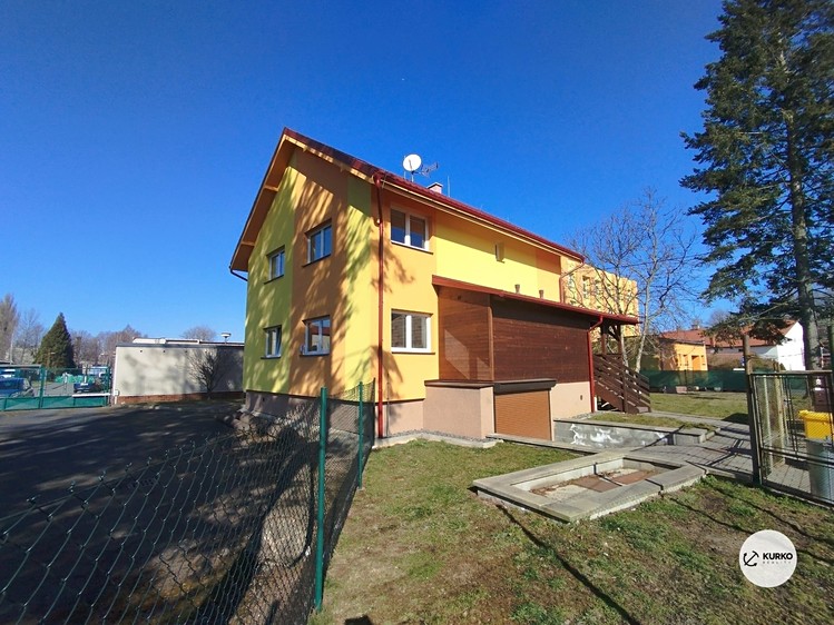 Pronájem rodinného domu 68 m², pozemek 800 m² - foto 1