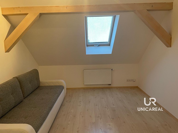 Pronájem rodinného domu 110 m², pozemek 483 m² - foto 4