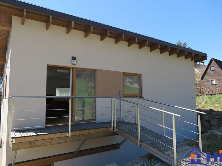 Pronájem rodinného domu 113 m², pozemek 625 m² - foto 2