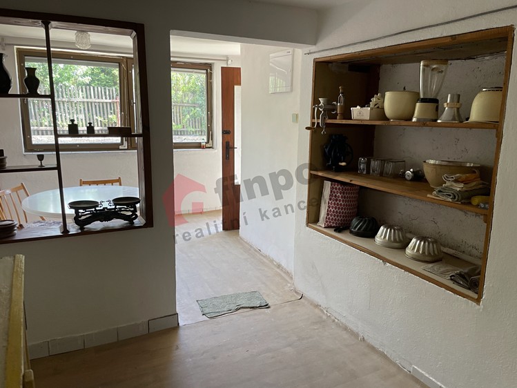 Pronájem rodinného domu 80 m², pozemek 976 m² - foto 3