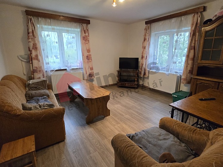 Pronájem rodinného domu 80 m², pozemek 976 m² - foto 7