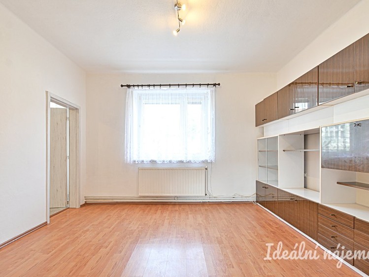 Pronájem rodinného domu 70 m², pozemek 180 m² - foto 4