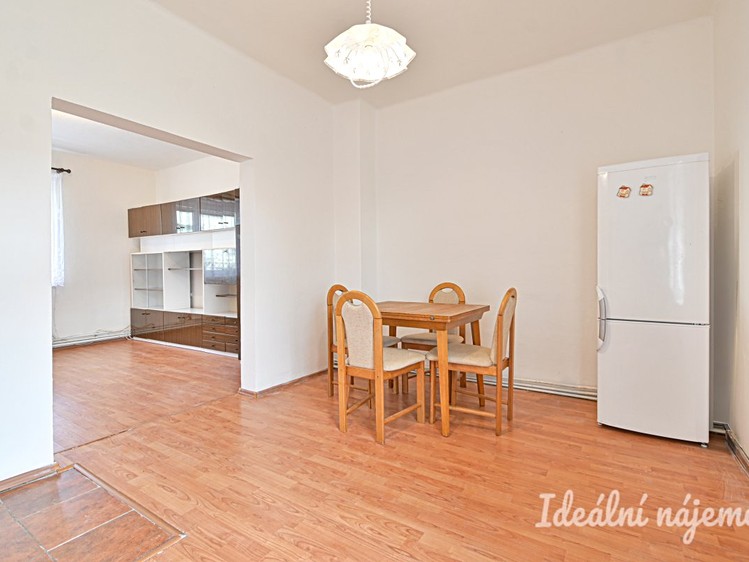 Pronájem rodinného domu 70 m², pozemek 180 m² - foto 6