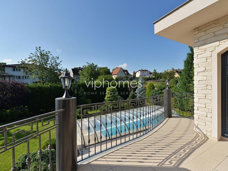Pronájem vily 400 m², pozemek 1 213 m² - foto 5