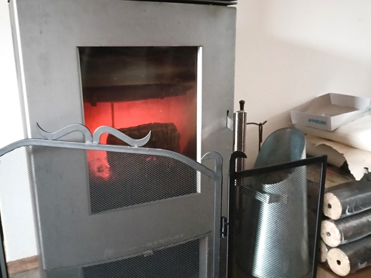 Pronájem rodinného domu 90 m², pozemek 129 m² - foto 3